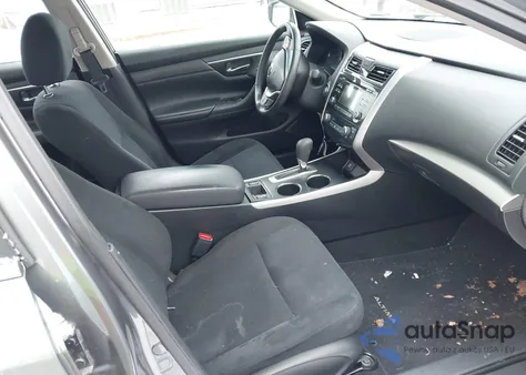 2015 Nissan Altima 2.5 Sv z USA, uszkodzony, nr VIN 1N4AL3AP9FC294178